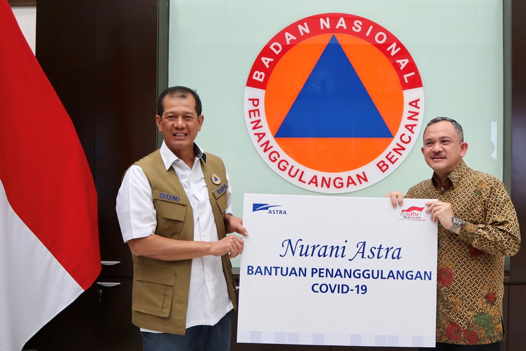 Astra Serahkan Bantuan Untuk Cegah Penyebaran COVID-19 ke Badan Nasional Penanggulangan Bencana